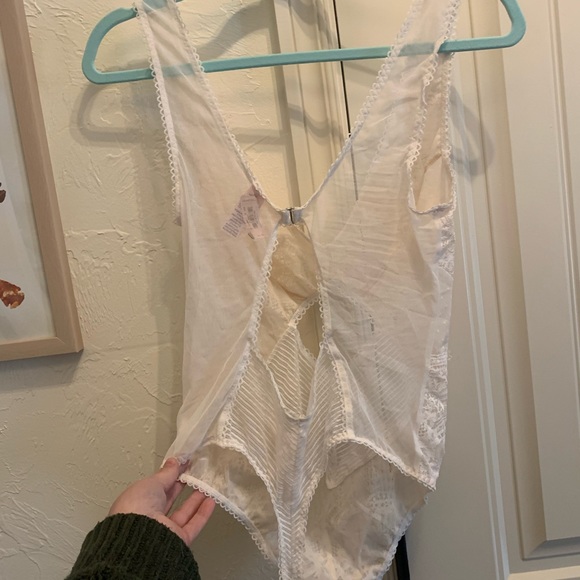 Victoria’s Secret body suit - Picture 2 of 4